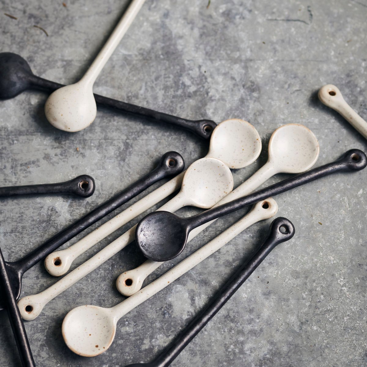 Lžička PION černohnědá_3