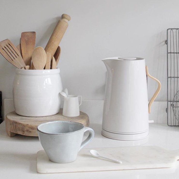 Obrázek z Rychlovarná konvice Stelton EMMA 1,2l bílá 