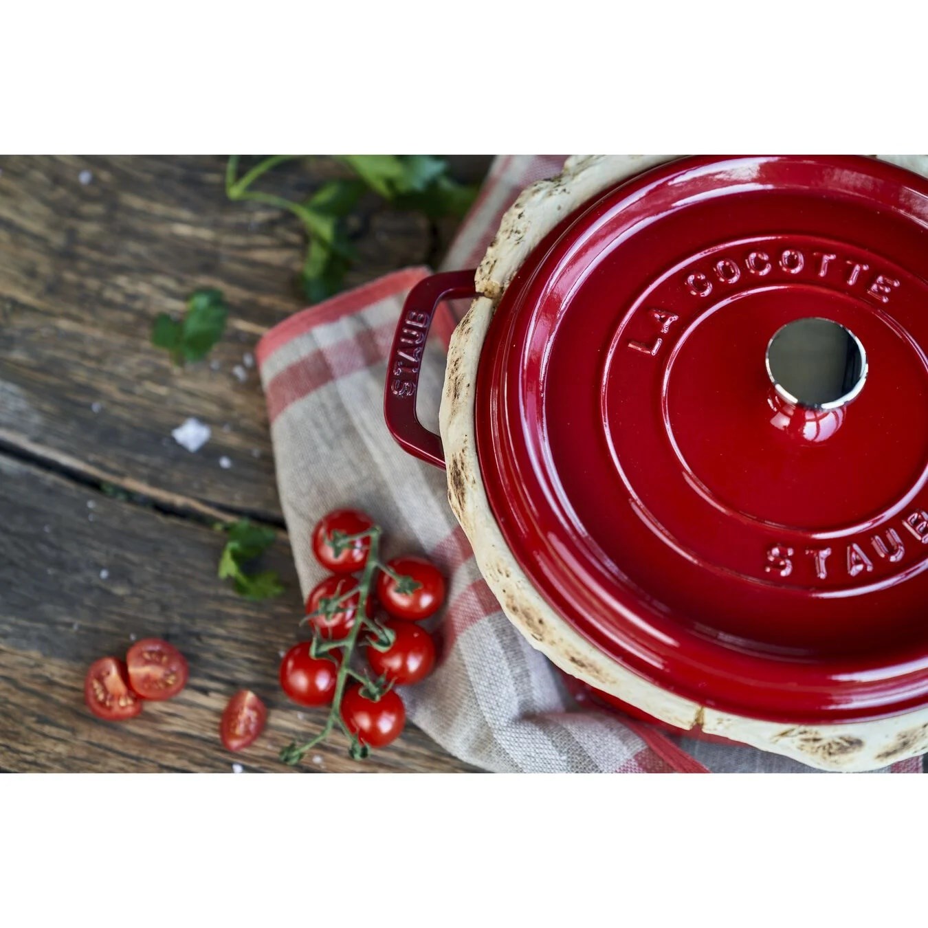 Hrnec STAUB kulatý 24 cm červený_3
