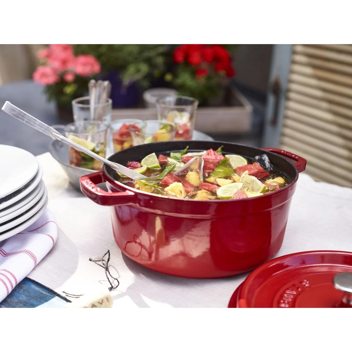 Hrnec STAUB kulatý 24 cm červený_4