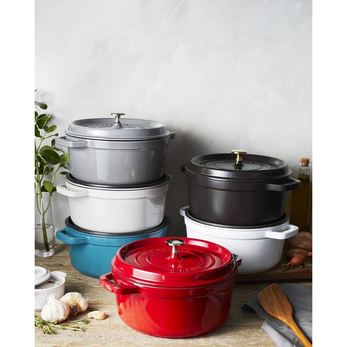 Hrnec STAUB kulatý 24 cm červený_5