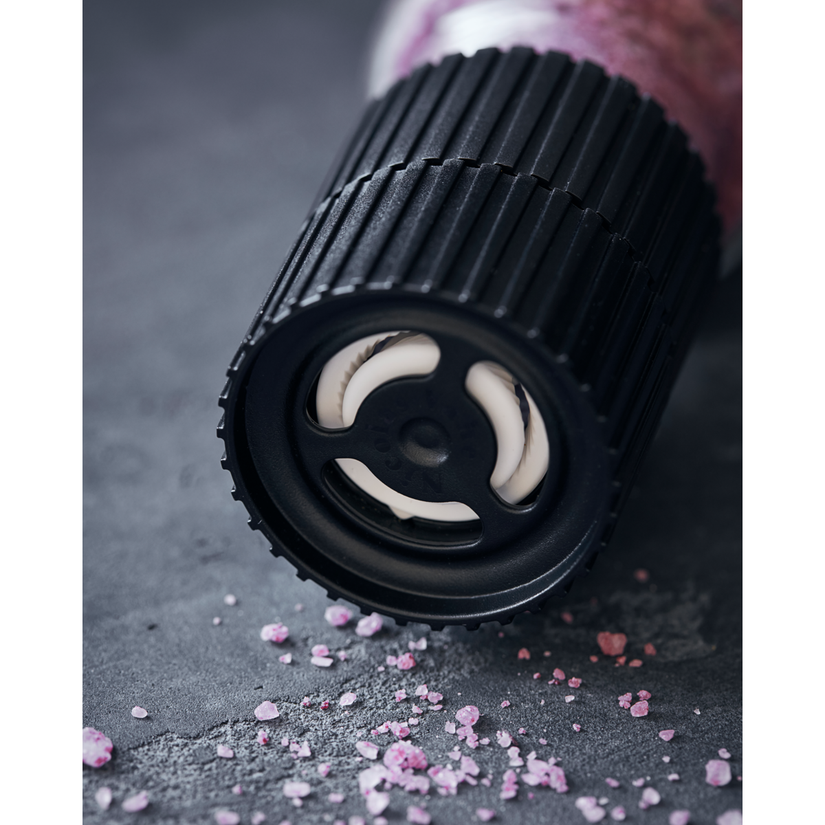 Sůl červené víno & bobkový list s mlýnkem Nicolas Vahé 340g_2