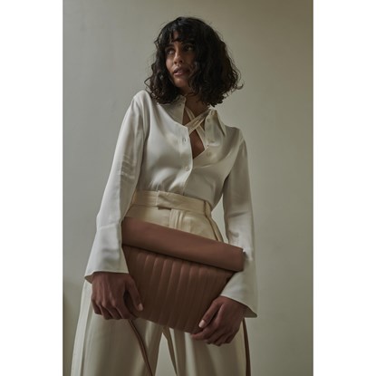 Monk & Anna Kitaro shoulder bag // grain nougat_1