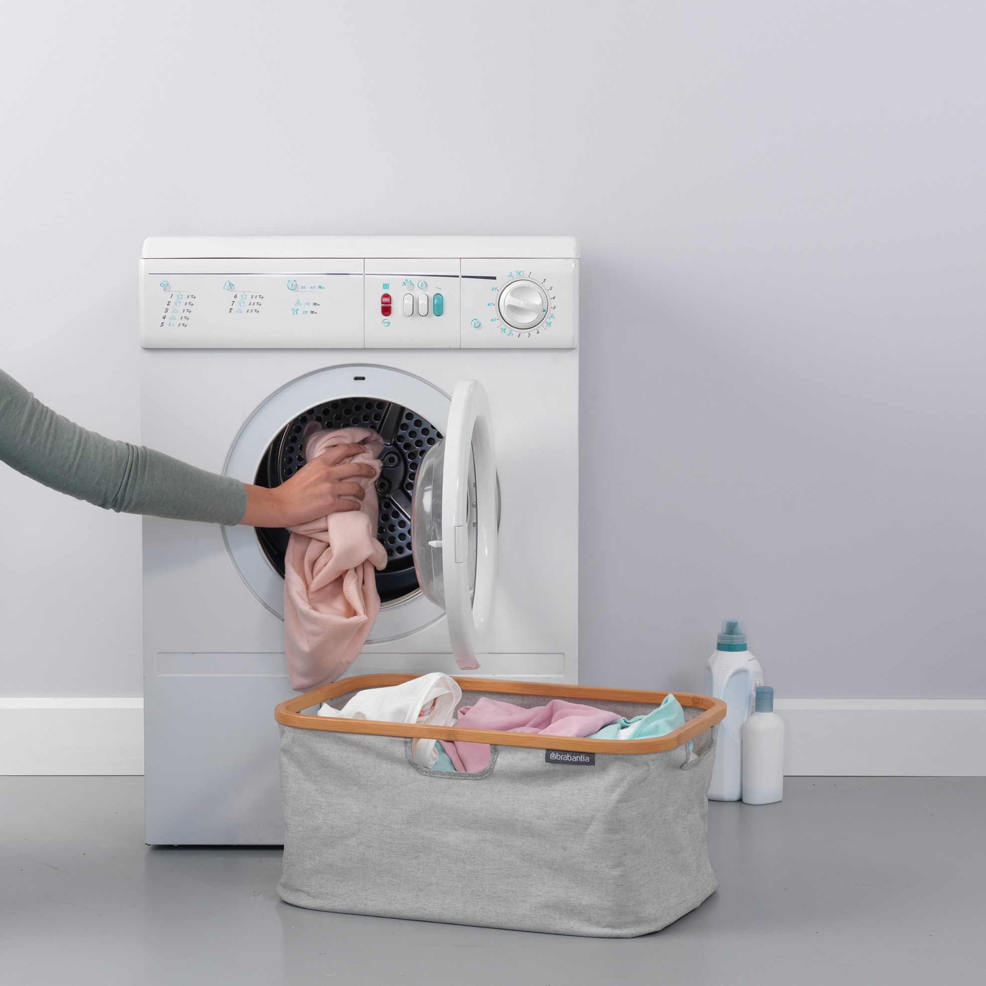 Skládací koš na prádlo/úložný box Brabantia 40l šedý_7