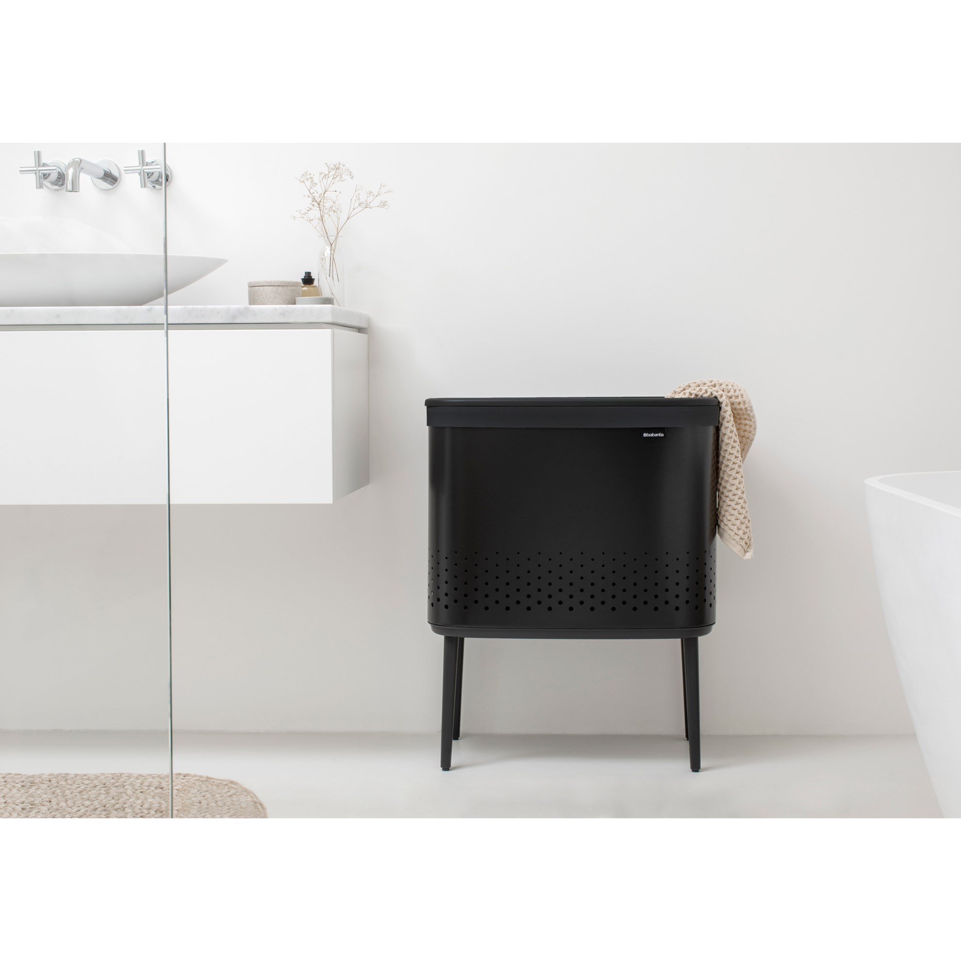Koš na prádlo Brabantia BO 60l černý_5