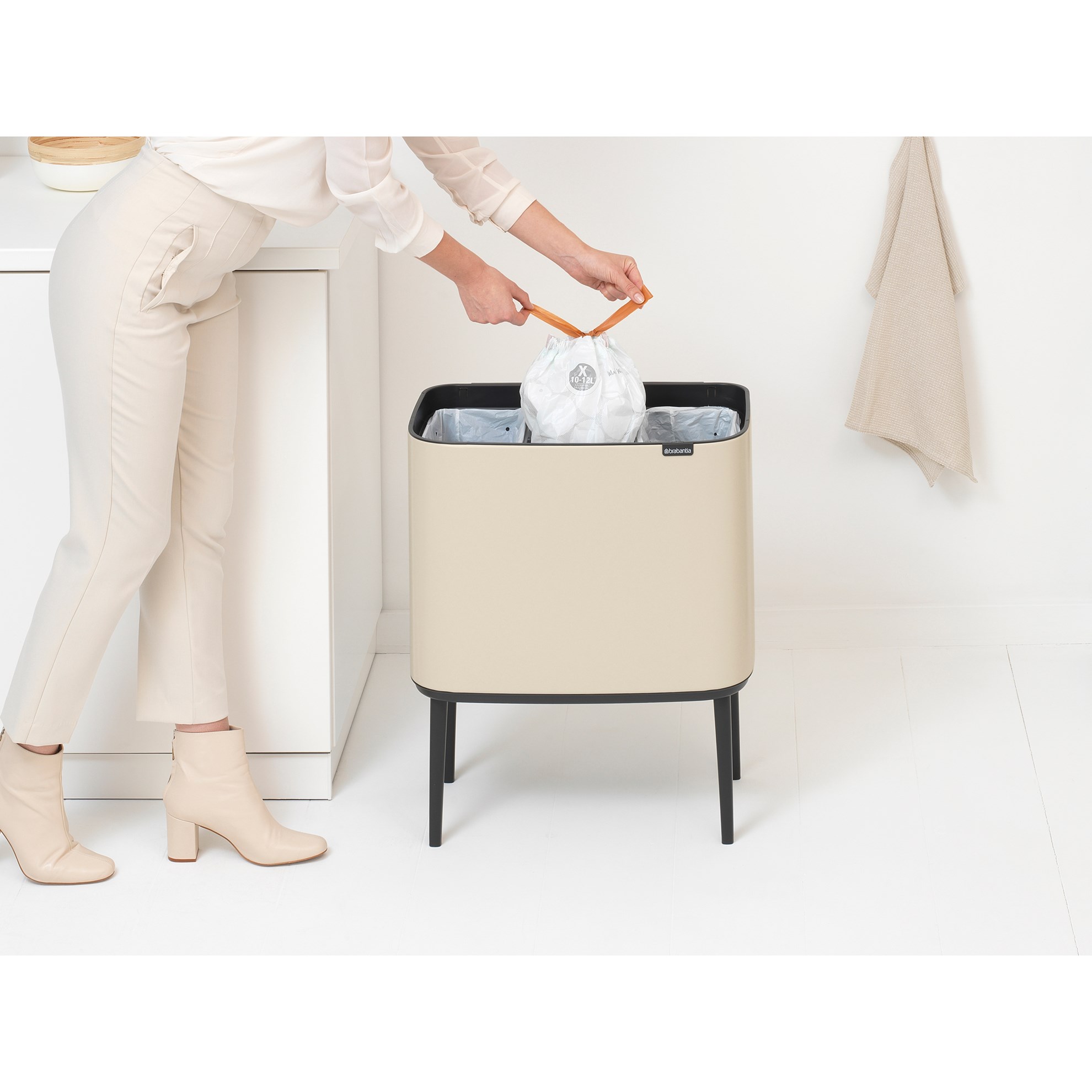 Odpadkový koš Brabantia BO TOUCH 3x11l béžový_3