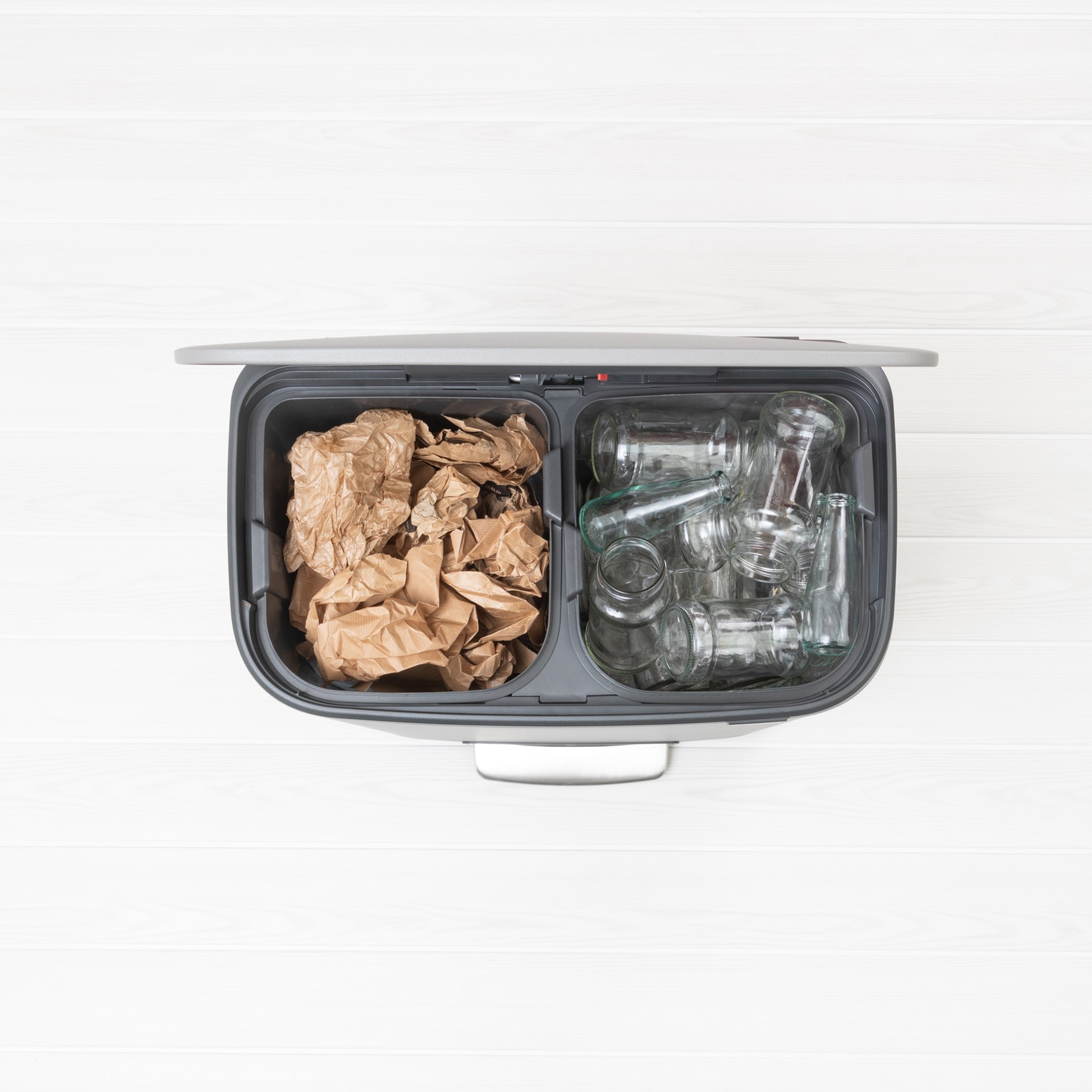 Pedálový odpadkový koš Brabantia BO 2x30l šedý_11