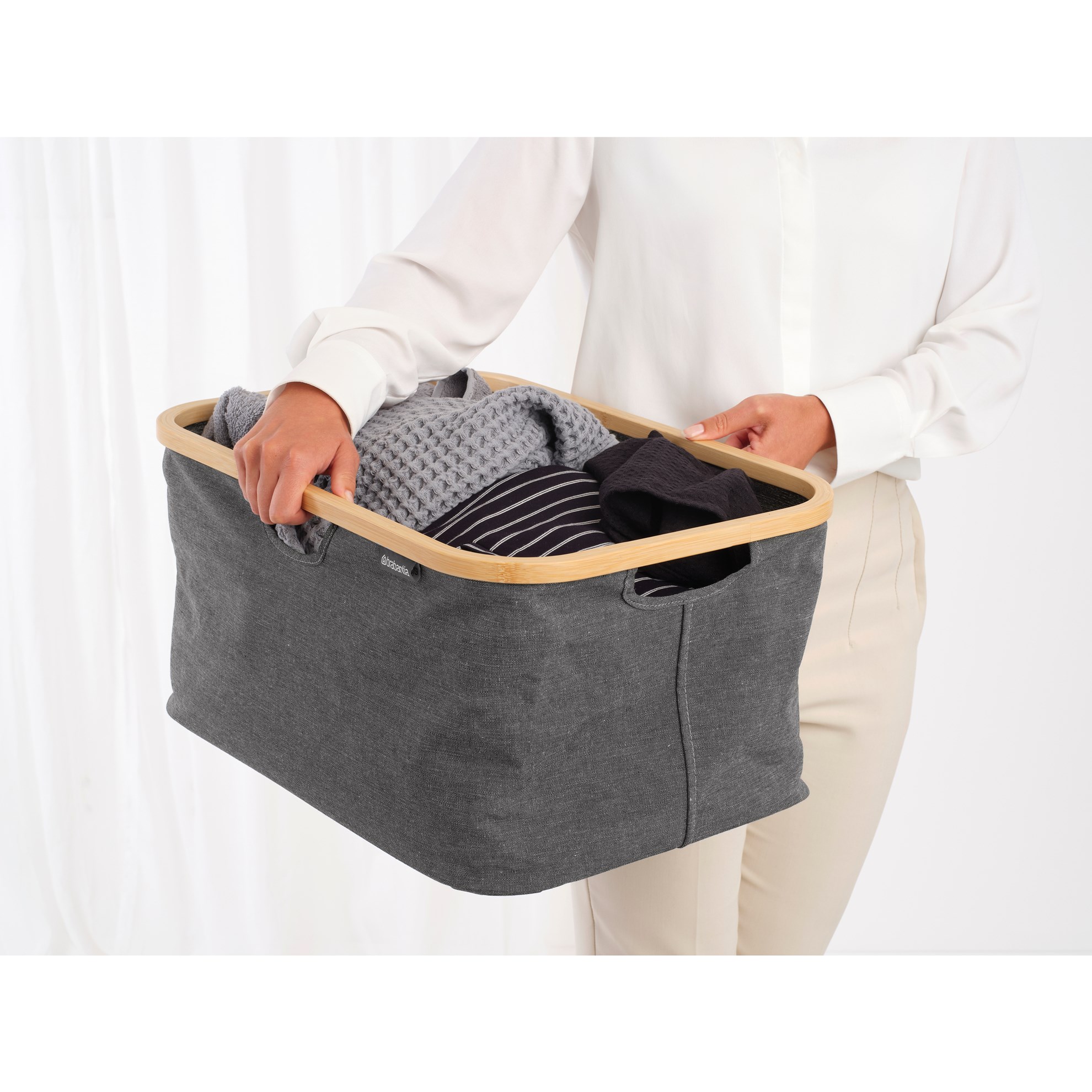 Skládací koš na prádlo/úložný box Brabantia 40l černý_0