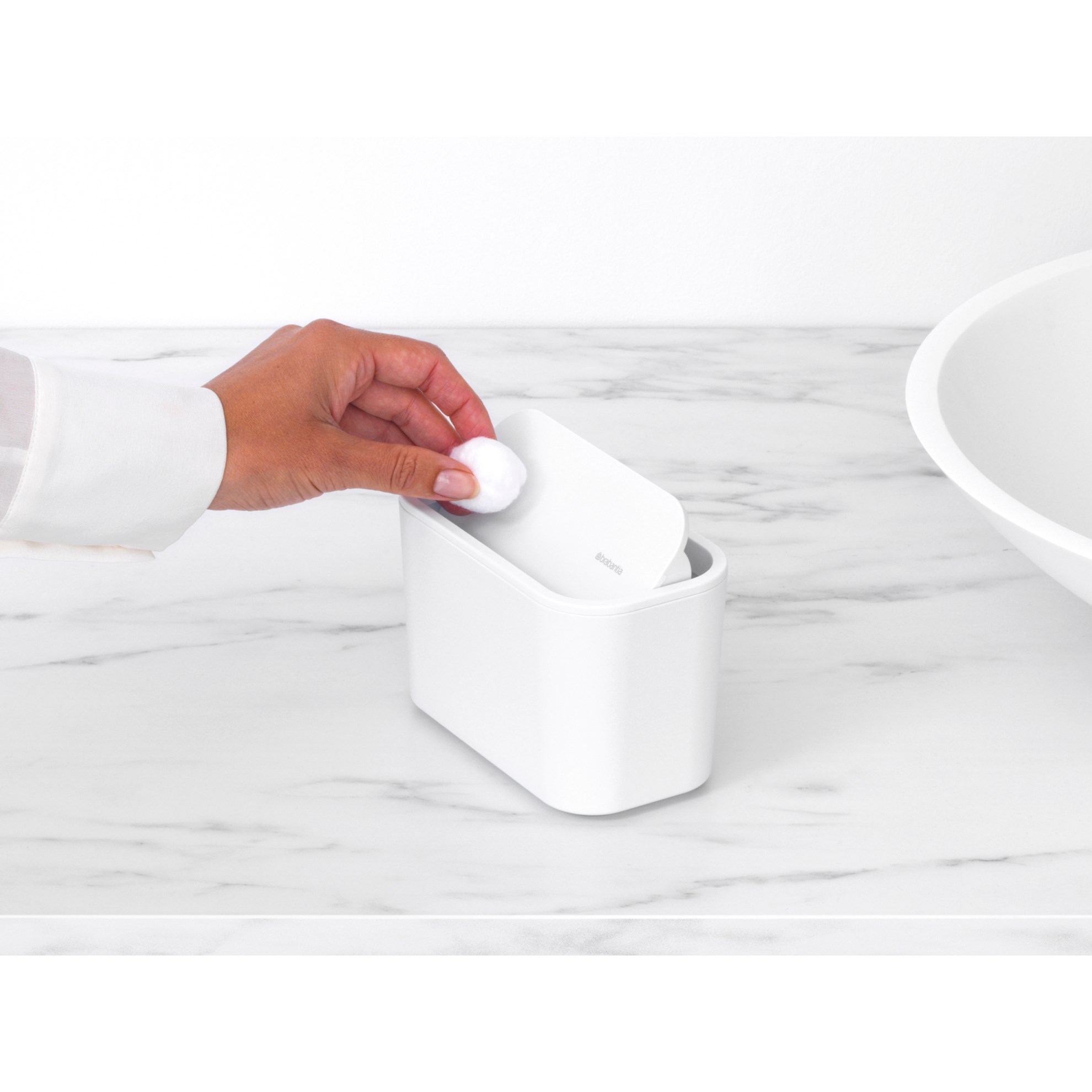 Mini odpadkový koš Brabantia MINDSET 15x8,5cm tmavě bílý_5