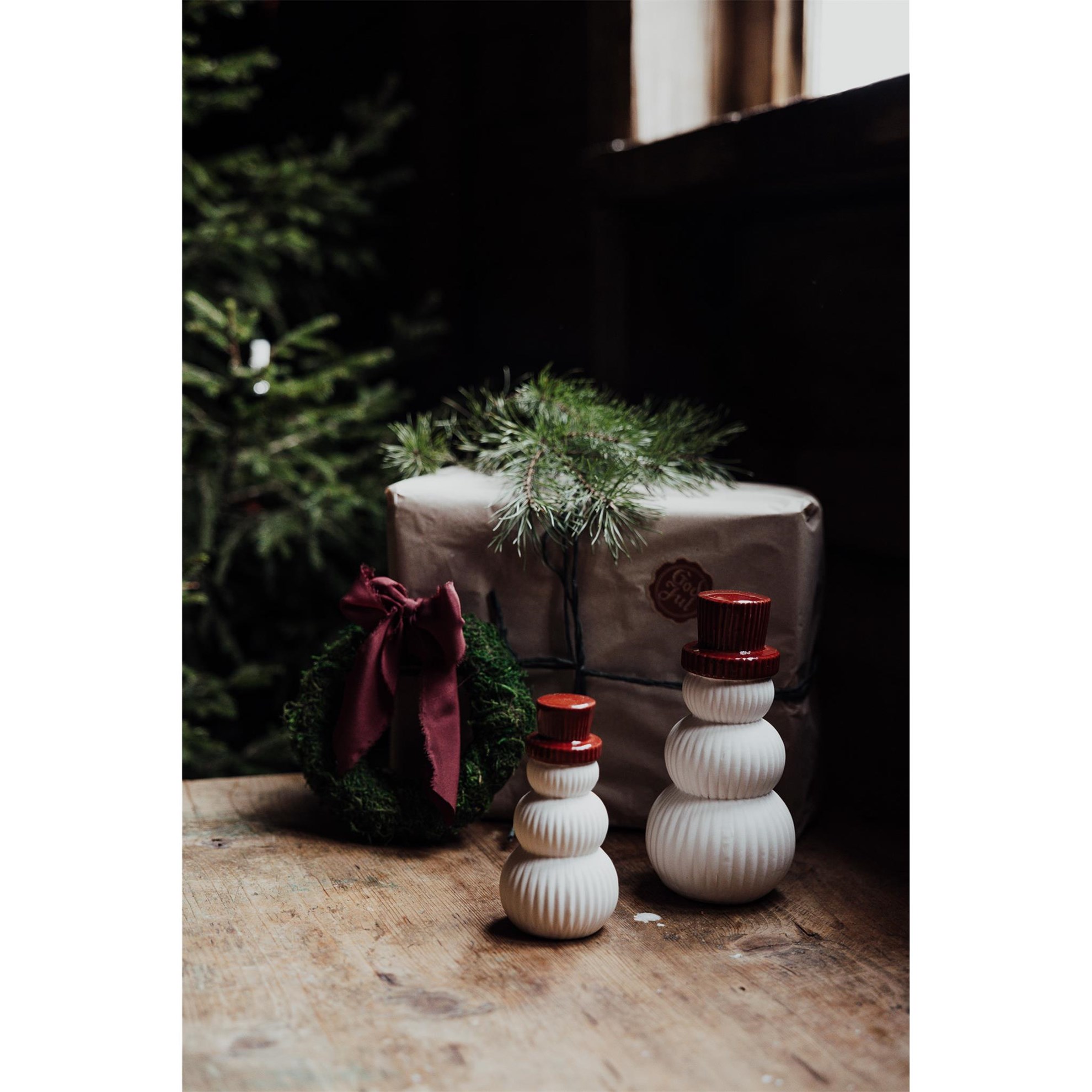 Keramická dekorace/sněhulák FRANK V.14cm červený_1