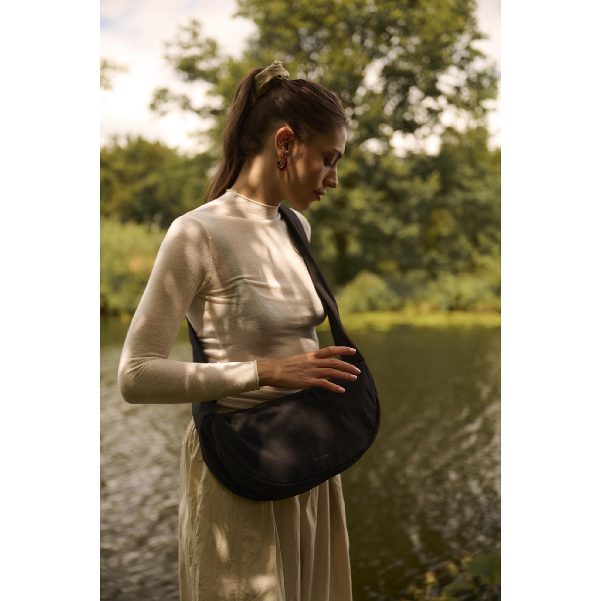 Kabelka cross body Monk & Anna NAMIKA black_1