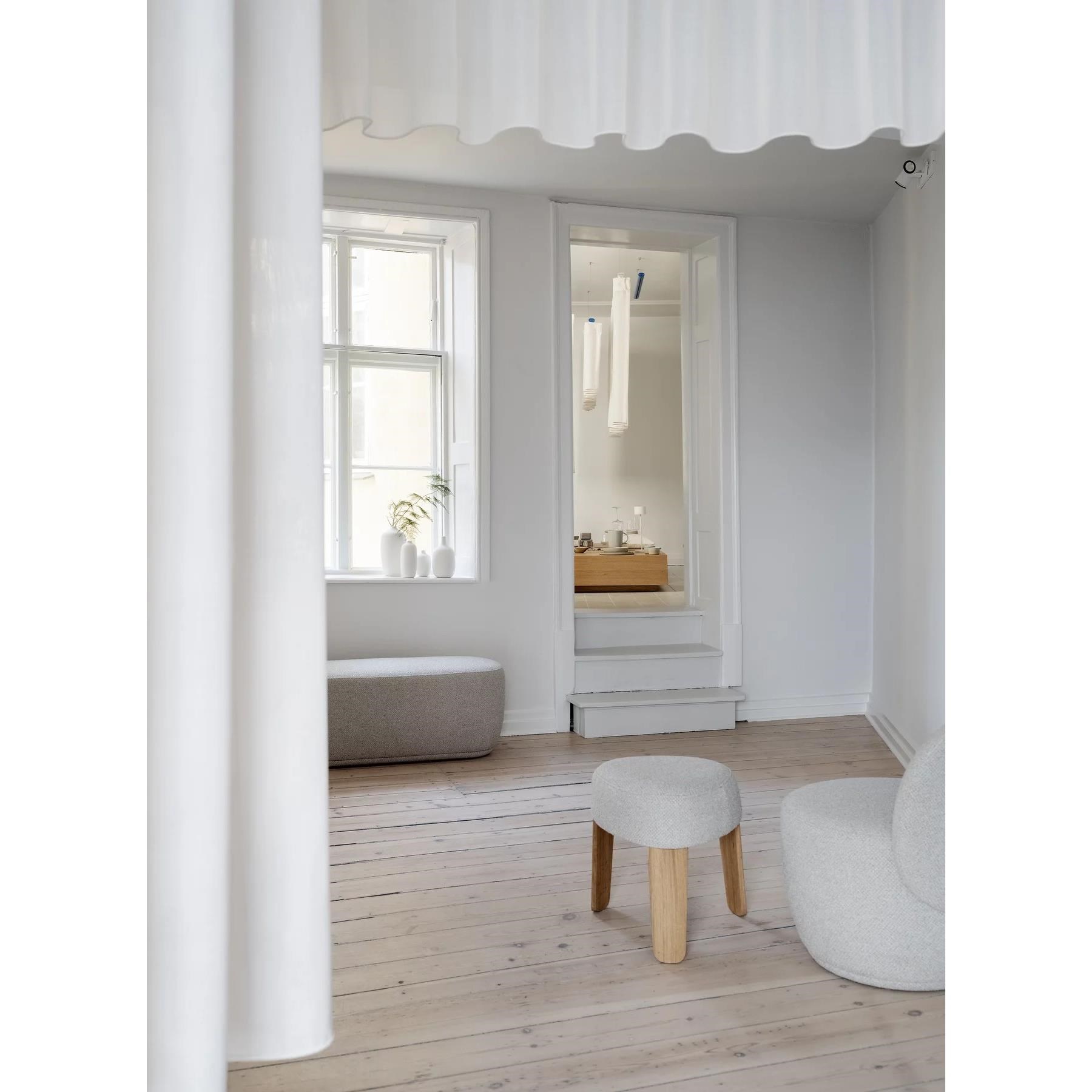 Otočné křeslo Blomus KUON V. 71cm desert_7