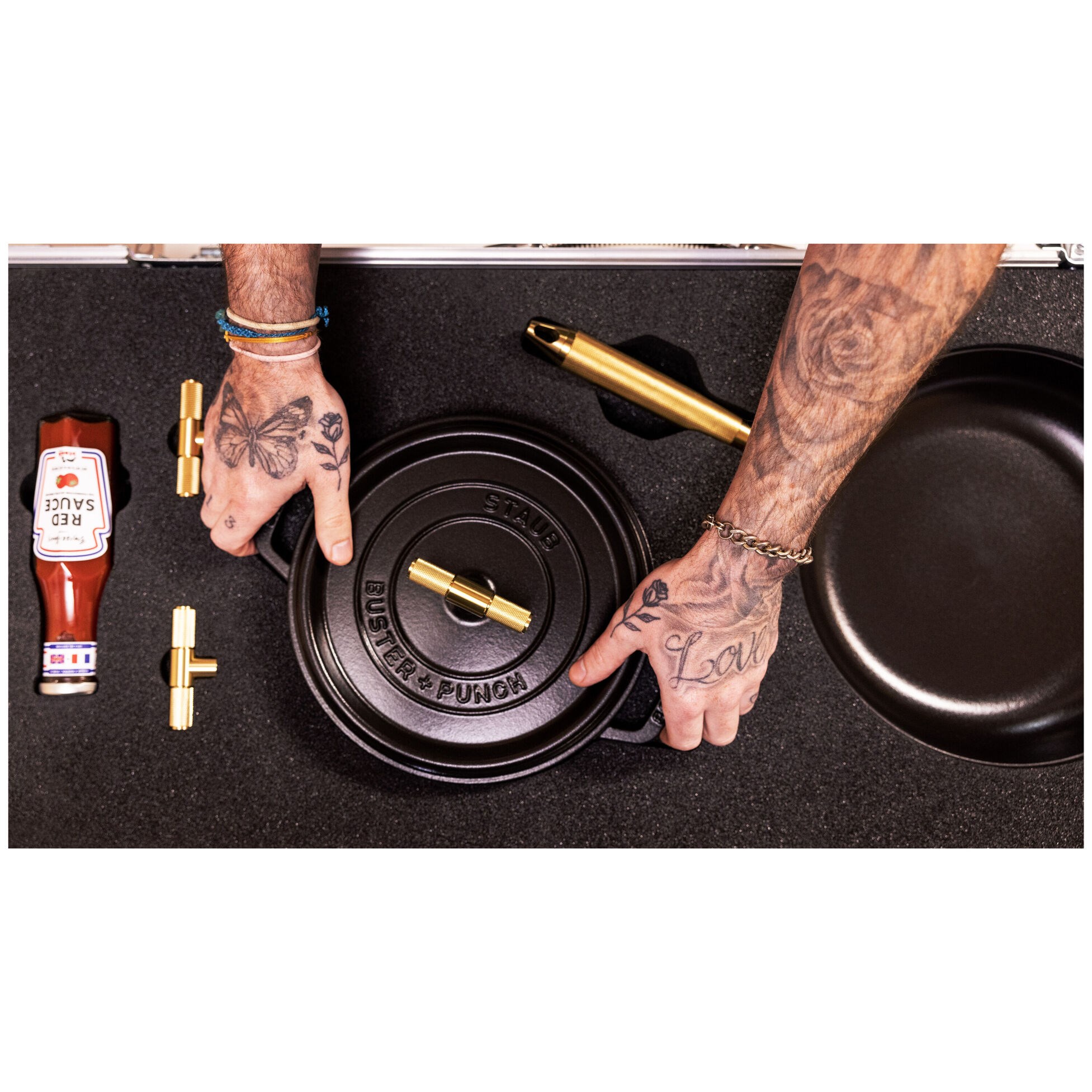 Hrnec STAUB BUSTER kulatý 28 cm černý 6,7l_7