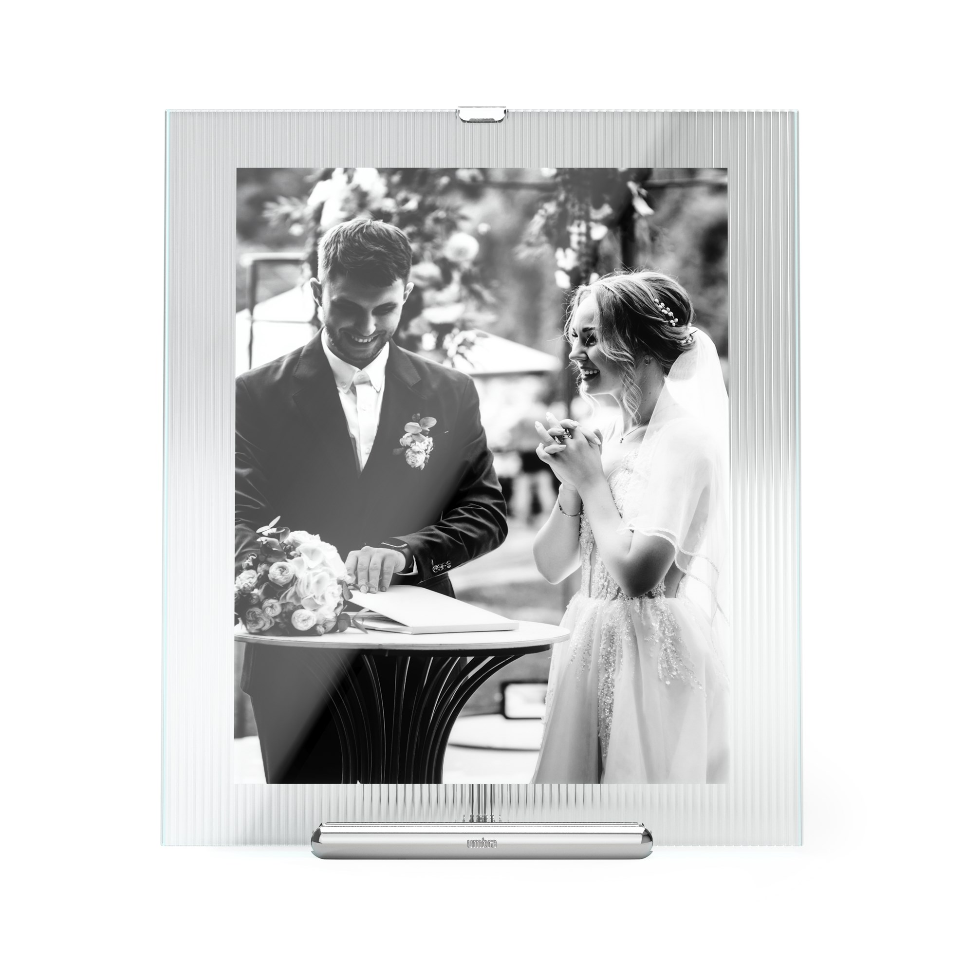 Fotorámeček Umbra FLUTE 26x30 cm chrom_2