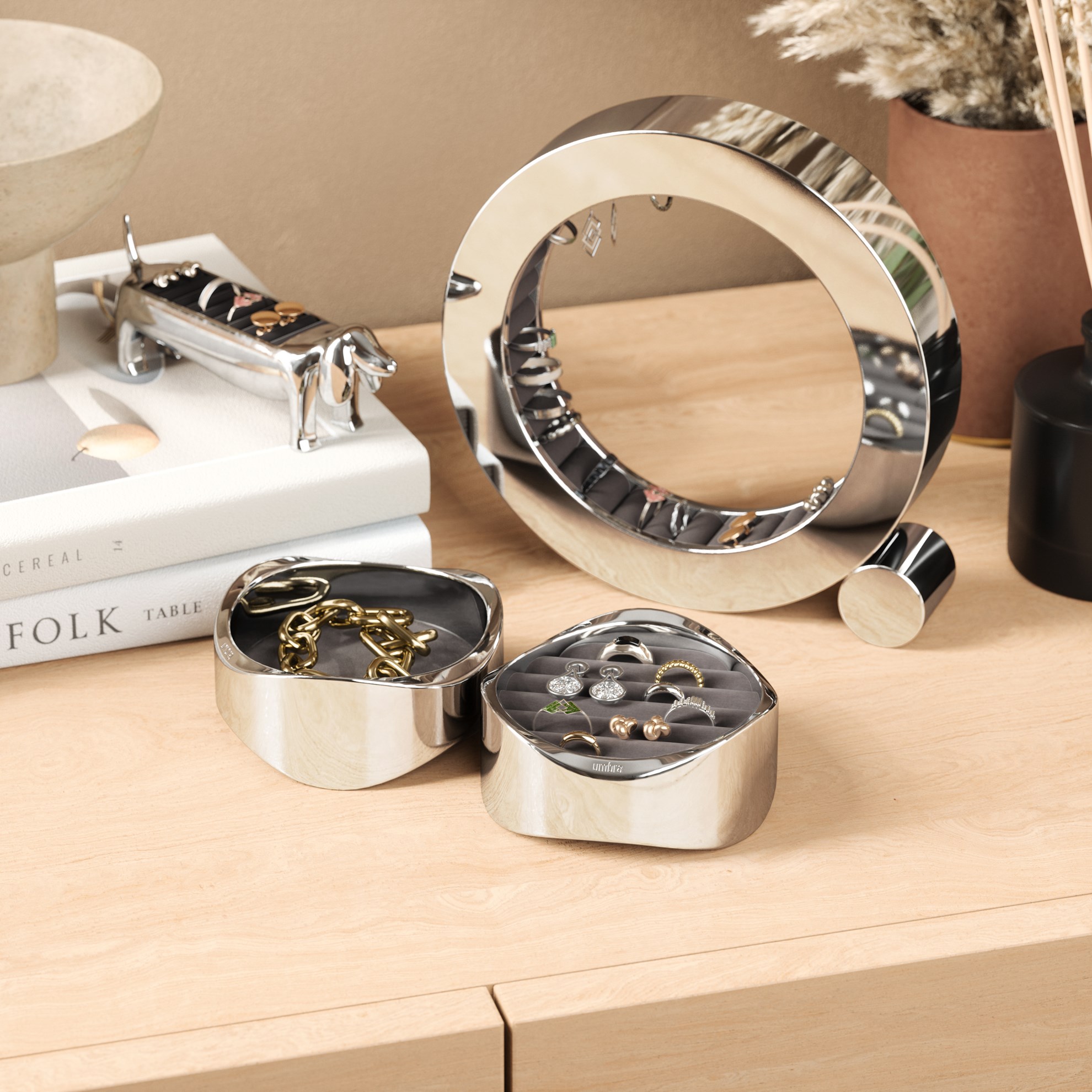 Šperkovnice na prstýnky Umbra WAVY chrom_2