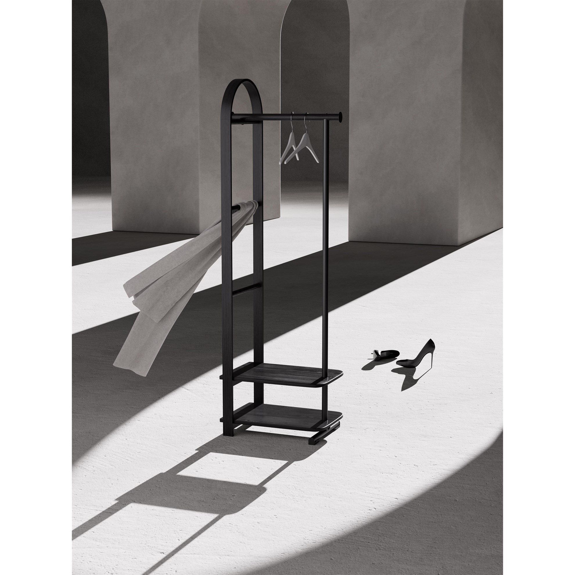 Stojan/věšák s policemi na oděvy Umbra BELLWOOD V.167cm černý_1