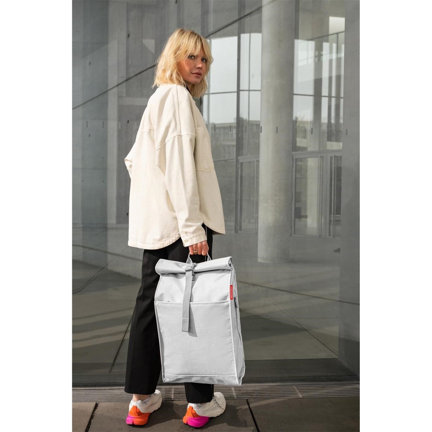 Batoh Reisenthel Urban Rolltop twist sky rose_0