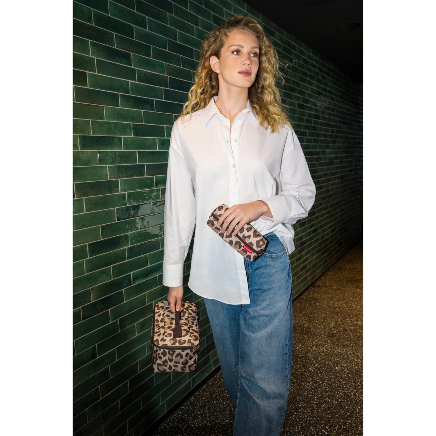 Termobox Reisenthel Coolerbag M pocket leo macchiato_2