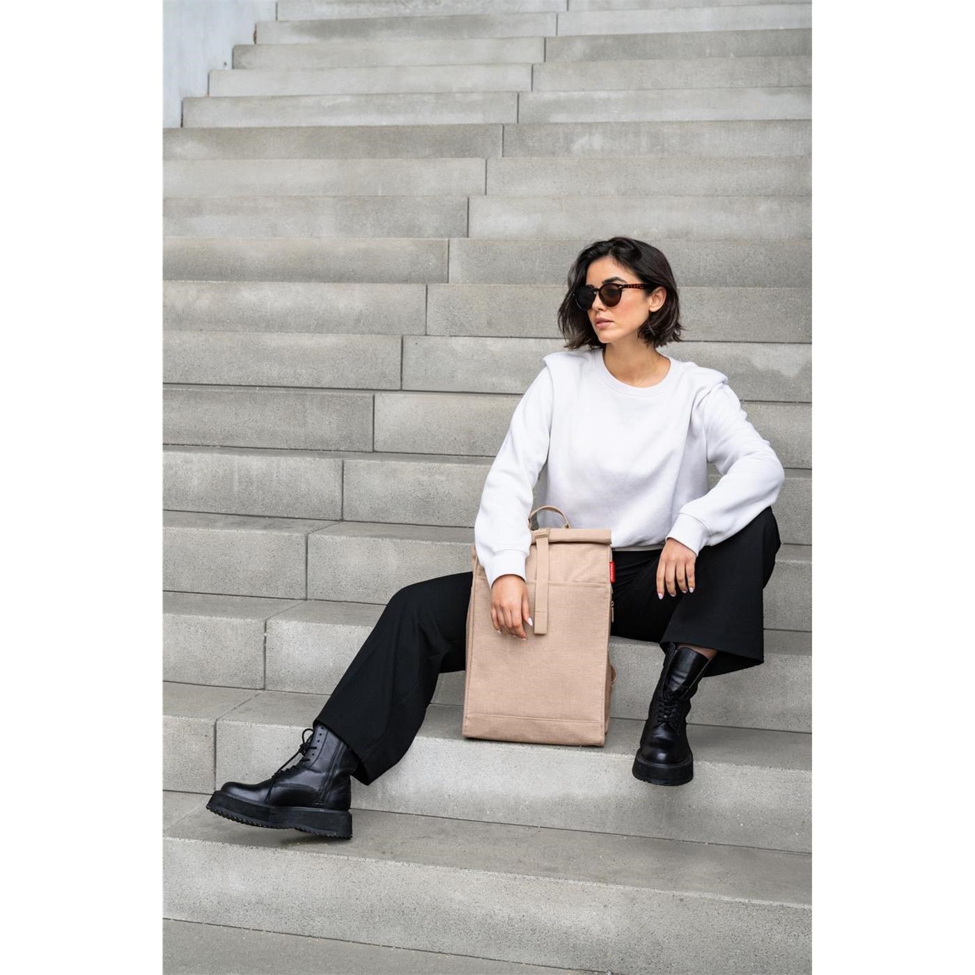 Batoh Reisenthel Urban Rolltop twist coffee_1