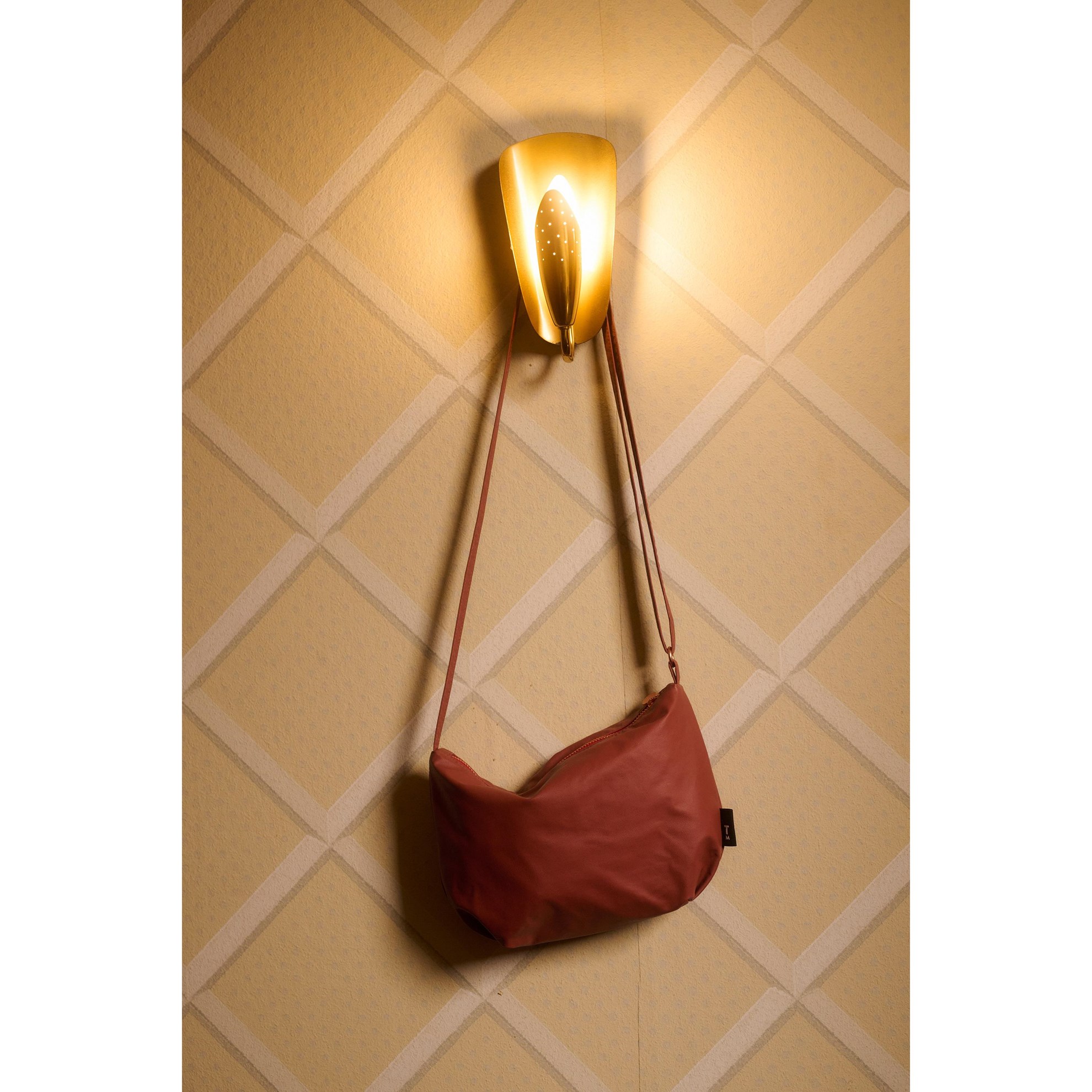 Kabelka Tinne + Mia CROSS BODY red wood_1