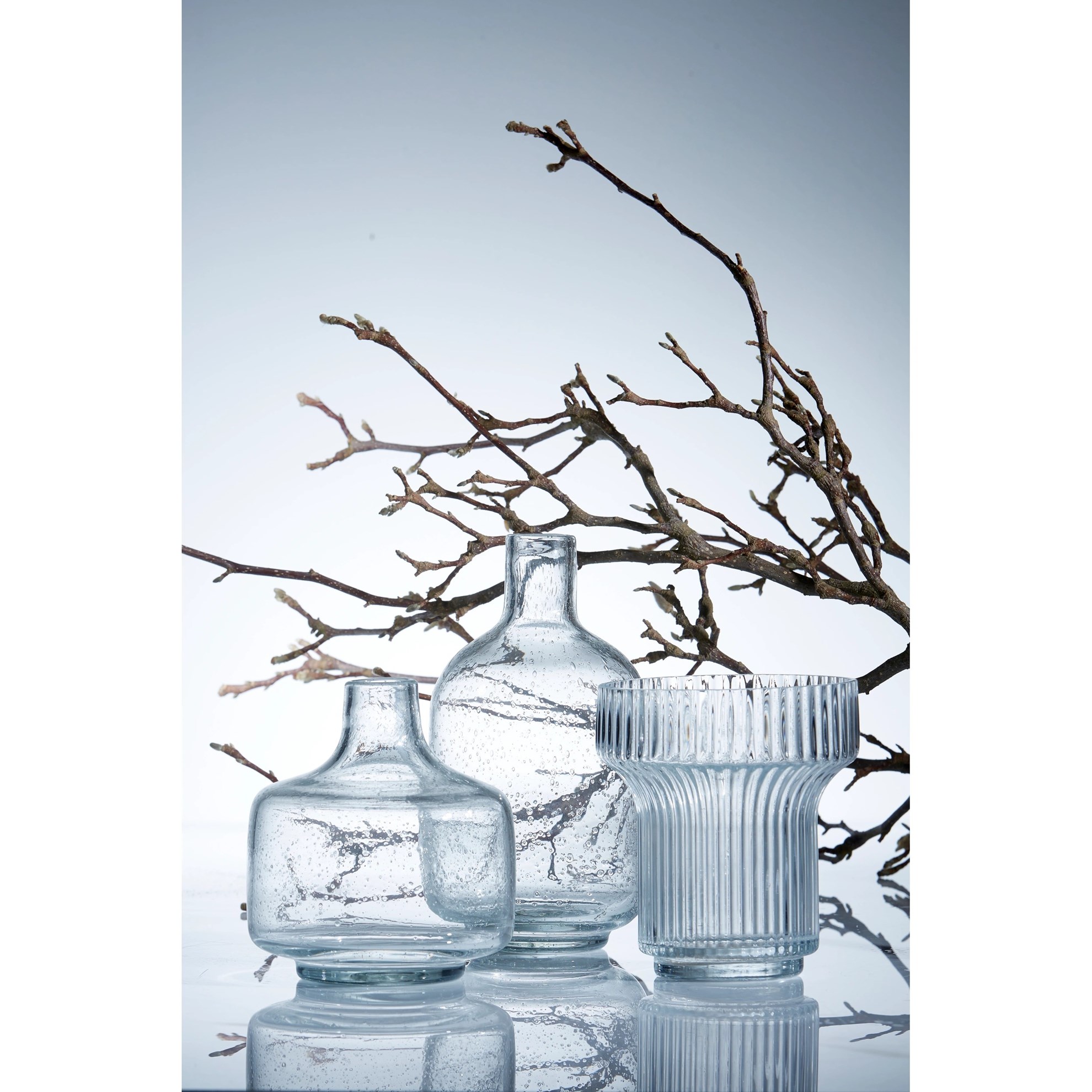 Skleněná váza GROOVE tulipán V.18cm_0