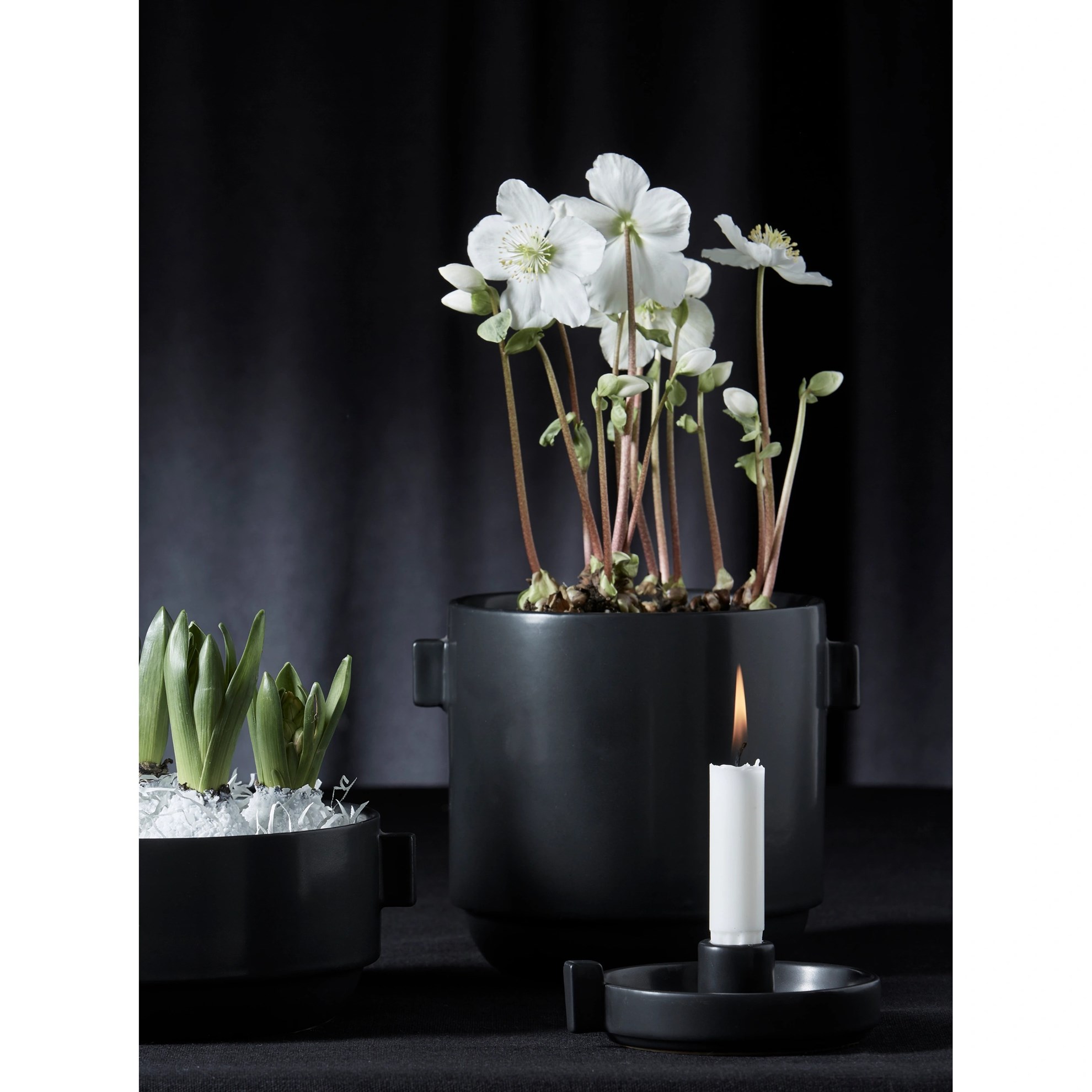 Kameninový svícen na jednu svíčku RACHEL černý_1