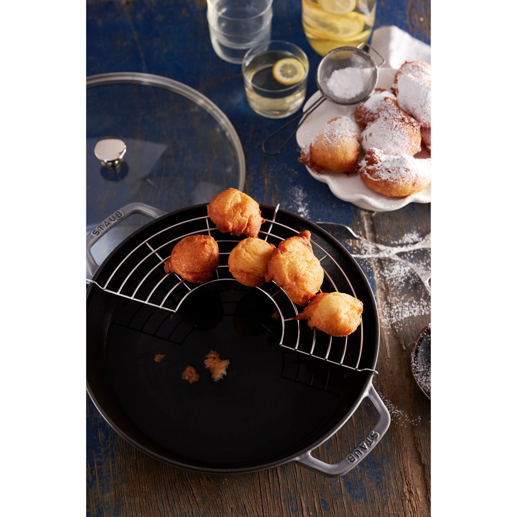 Pánev Wok STAUB 30cm šedá 4,19l_3