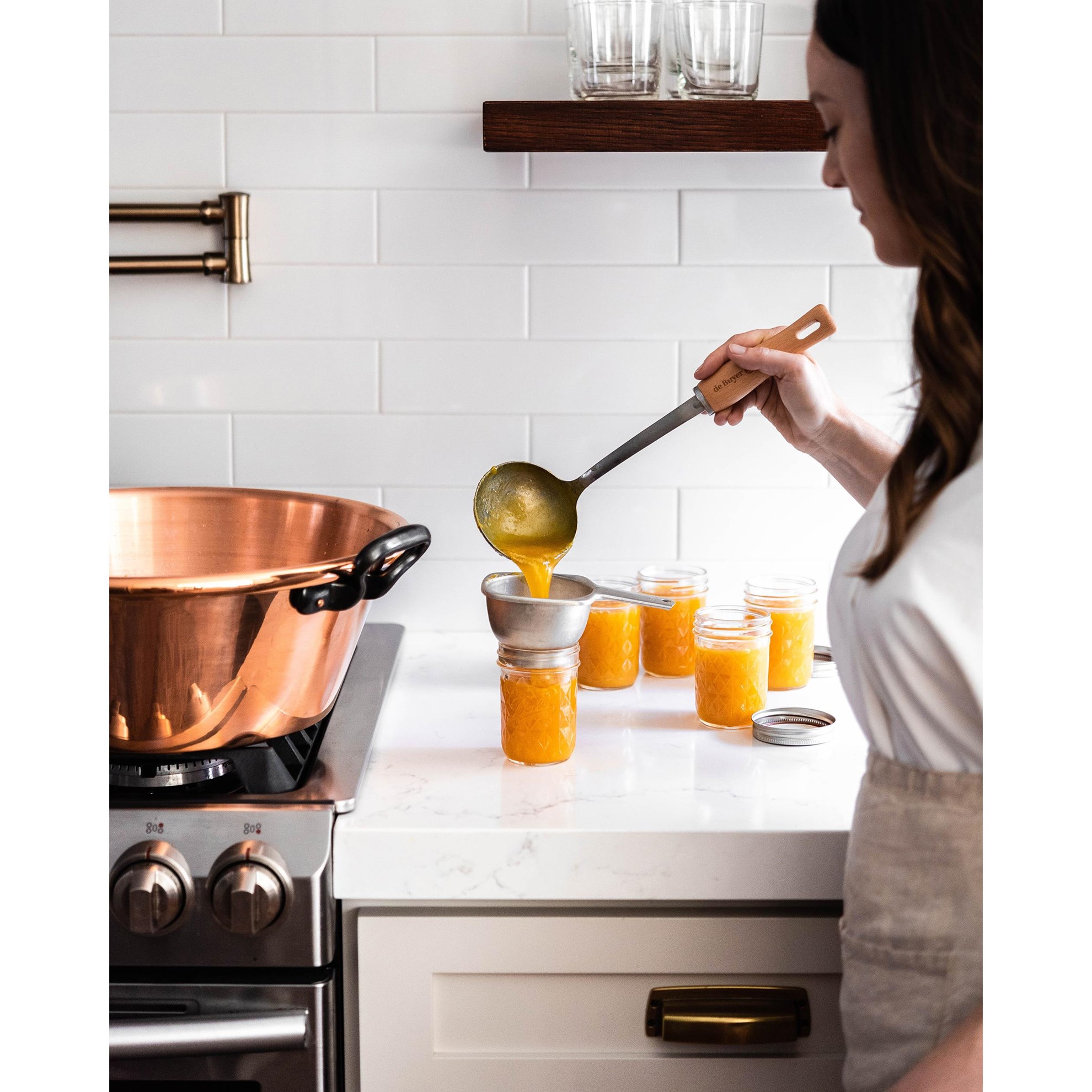 Naběračka na polévku de Buyer B BOIS D.34cm_2