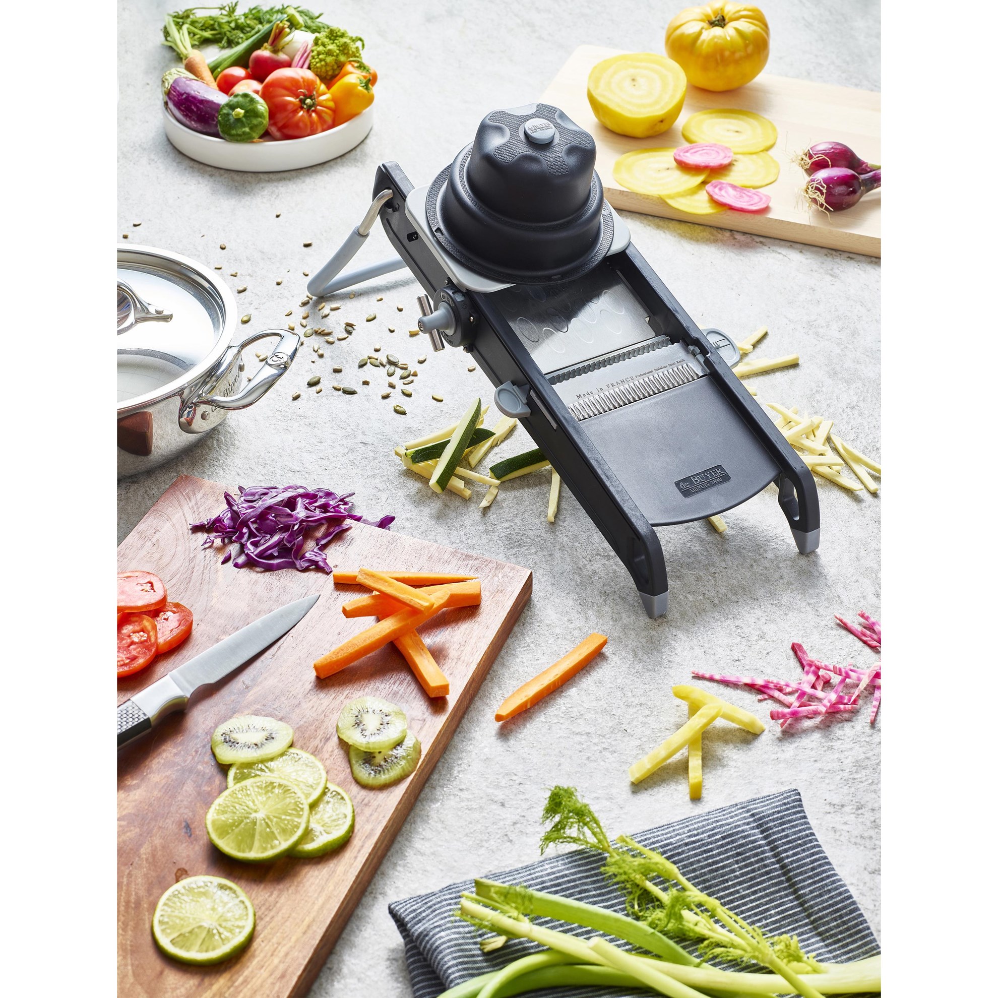 Kráječ/mandolína de Buyer SWING PLUS černý_5