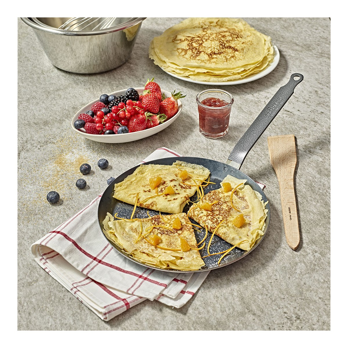 Ocelová pánev na palačinky de Buyer FORCE PLUS P.20cm_0