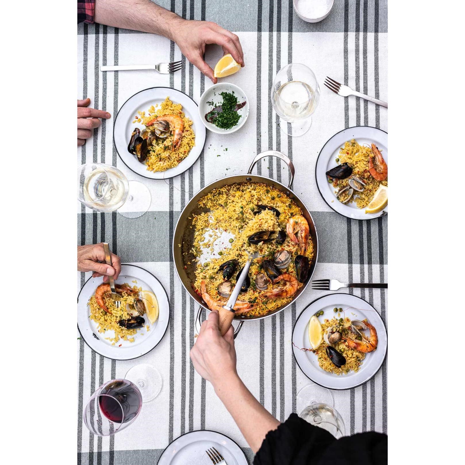 Ocelová pánev na paellu de Buyer MINERAL B P.32cm 2,7l_1