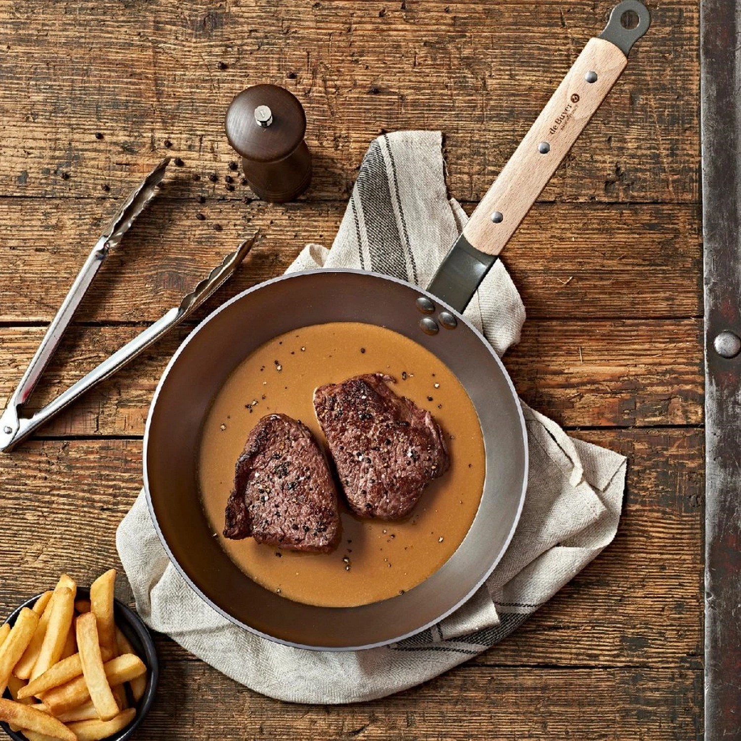 Ocelová pánev de Buyer MINERAL B BOIS P.20cm 0,8l_0