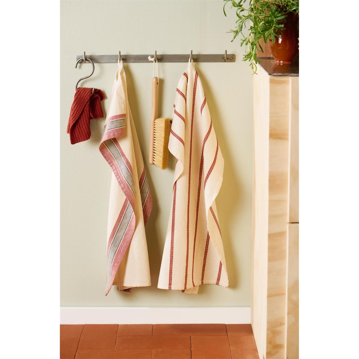 Kuchyňská utěrka Rebecca Ib Laursen 70x50 cm přírodní s tkaným rezatým pruhem_1