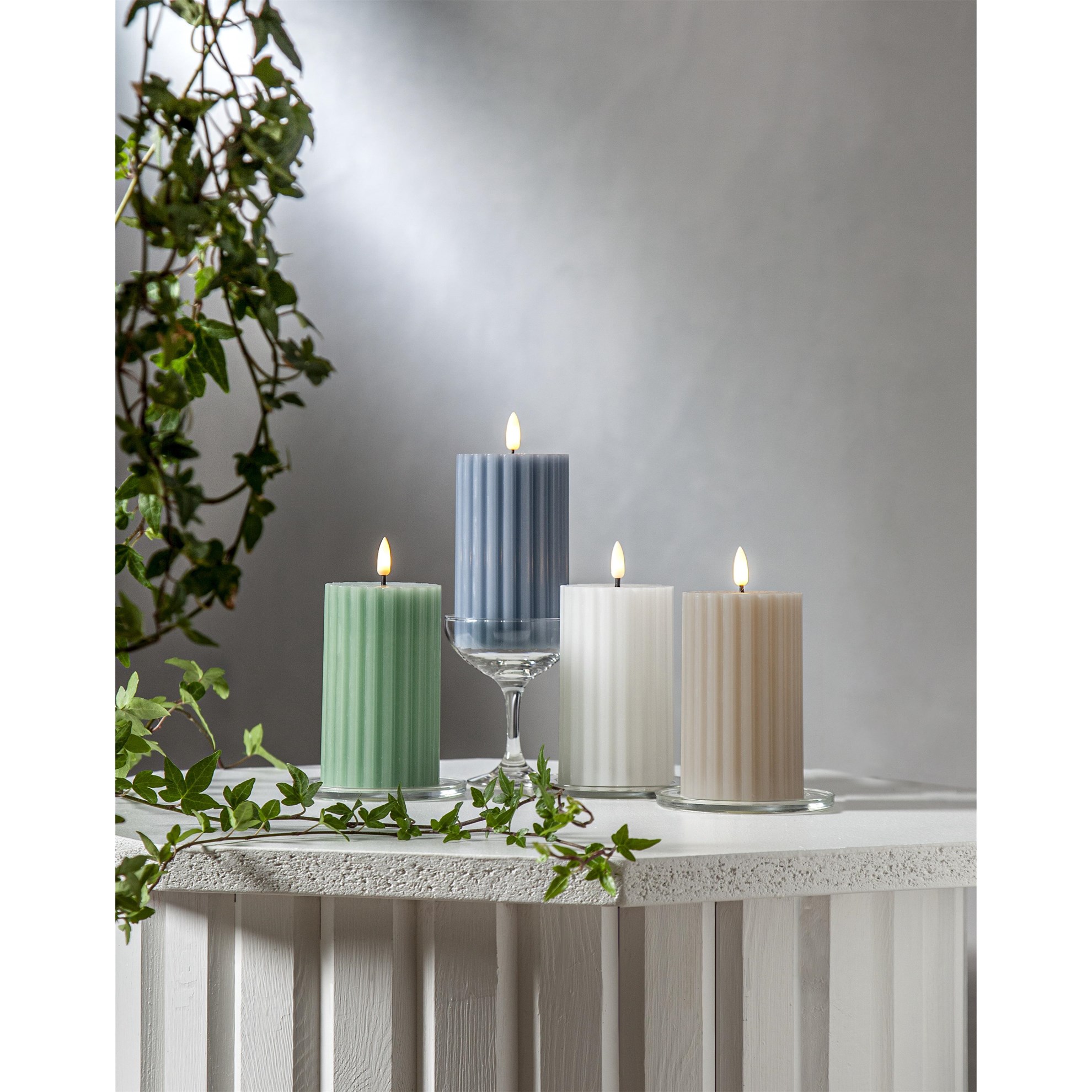 LED dekorační svíčka FLAMME STRIPE V.15cm béžová_0