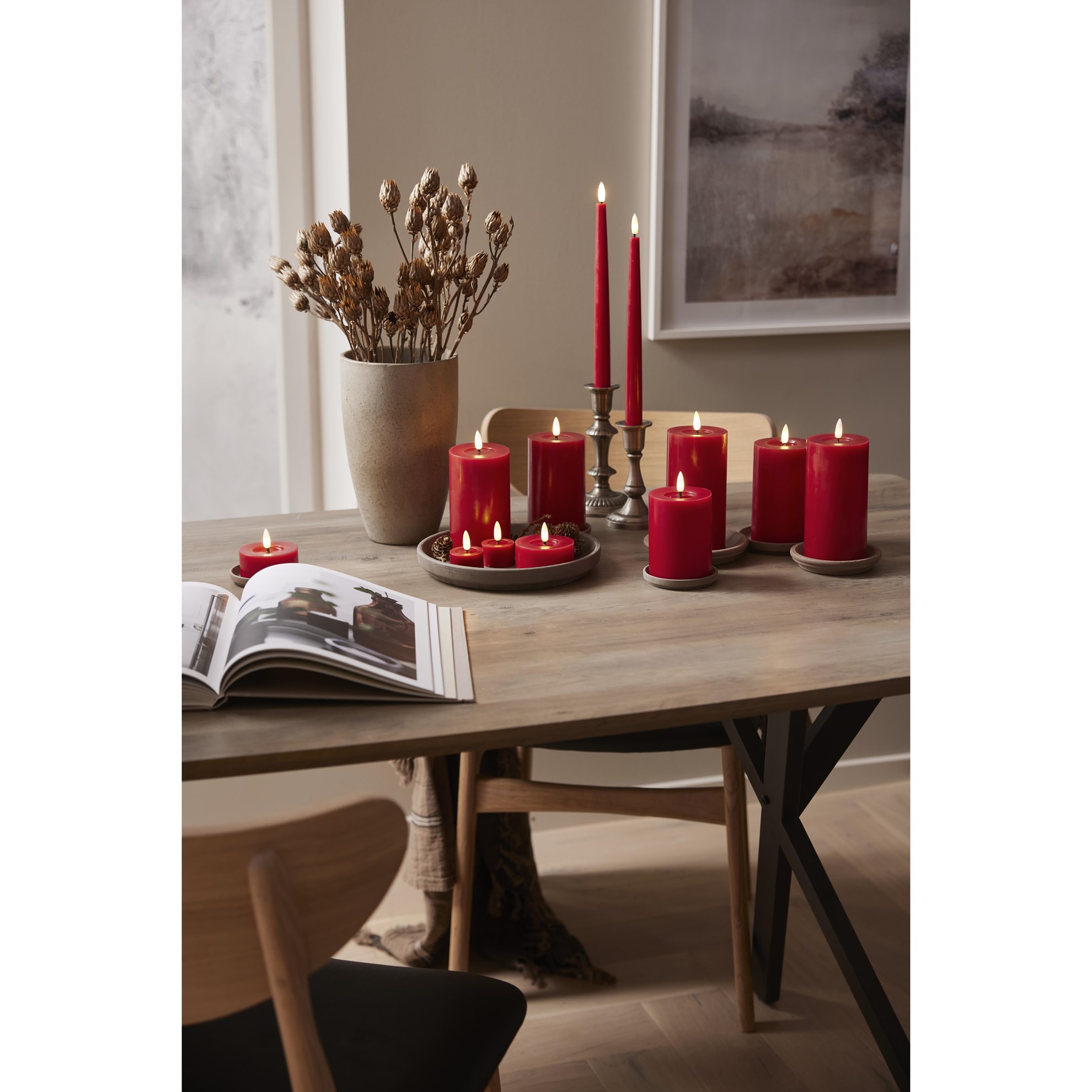 LED svíčka FLAMME FLOW V.15cm červená_2