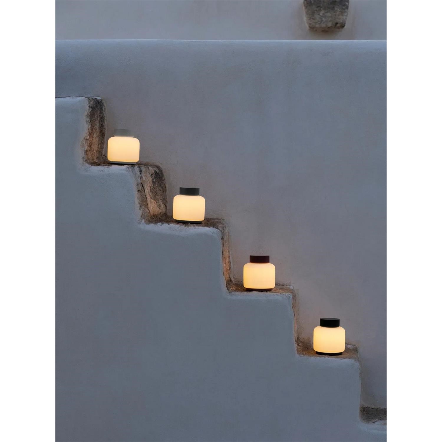 Přenosná LED lampa Blomus FAWN tmavě V.13cm červená_4