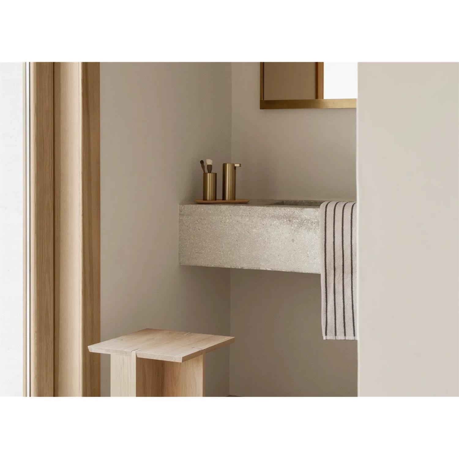 Dřevěný odkládací stolek/taburet Blomus ENGAWA V.46cm přírodní_4
