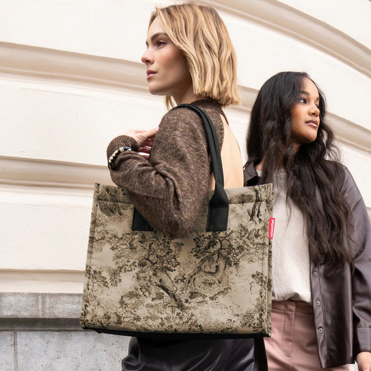 Taška přes rameno Reisenthel Daily Shopper jacquard brown_1