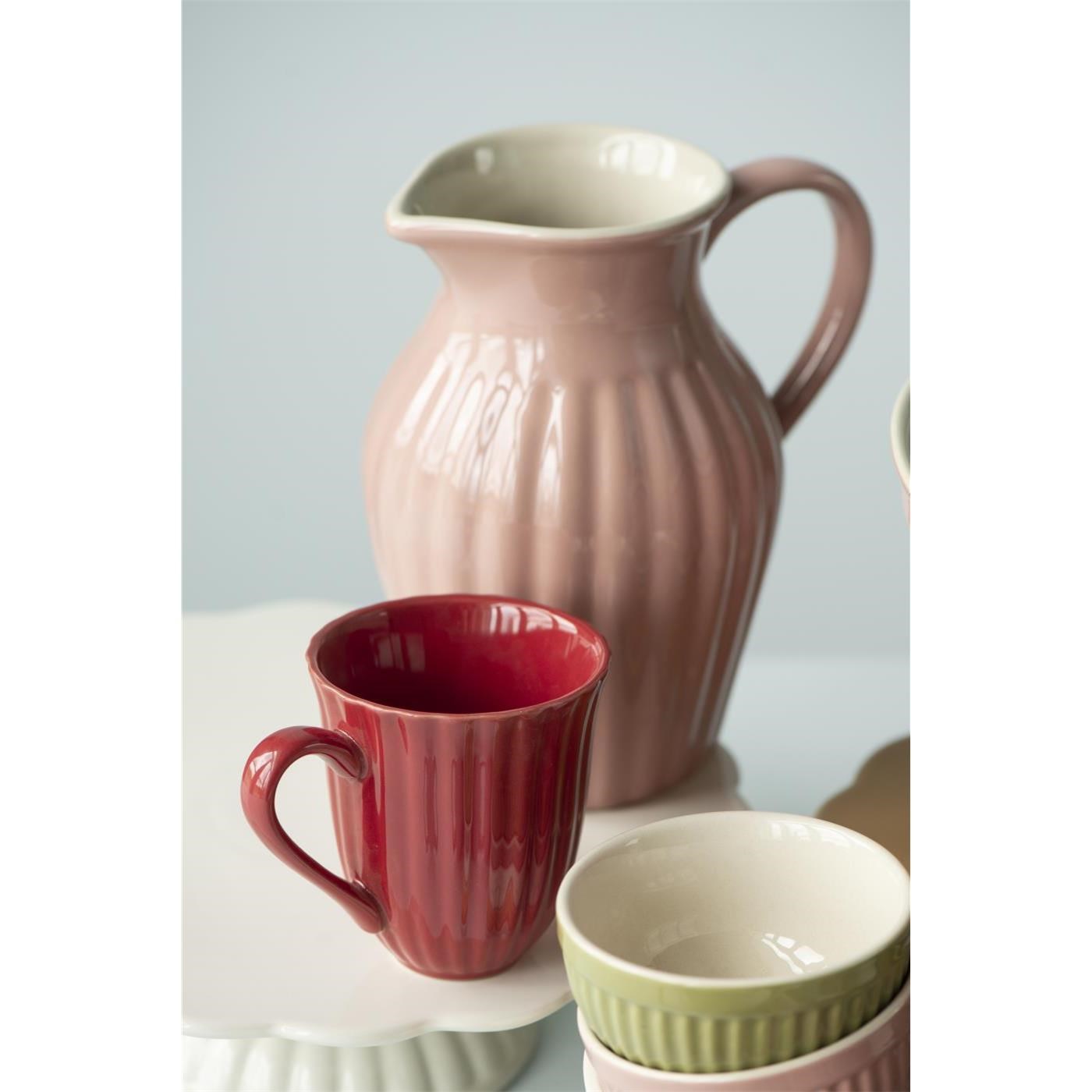 Hrnek s drážkami Mynte Strawberry_1