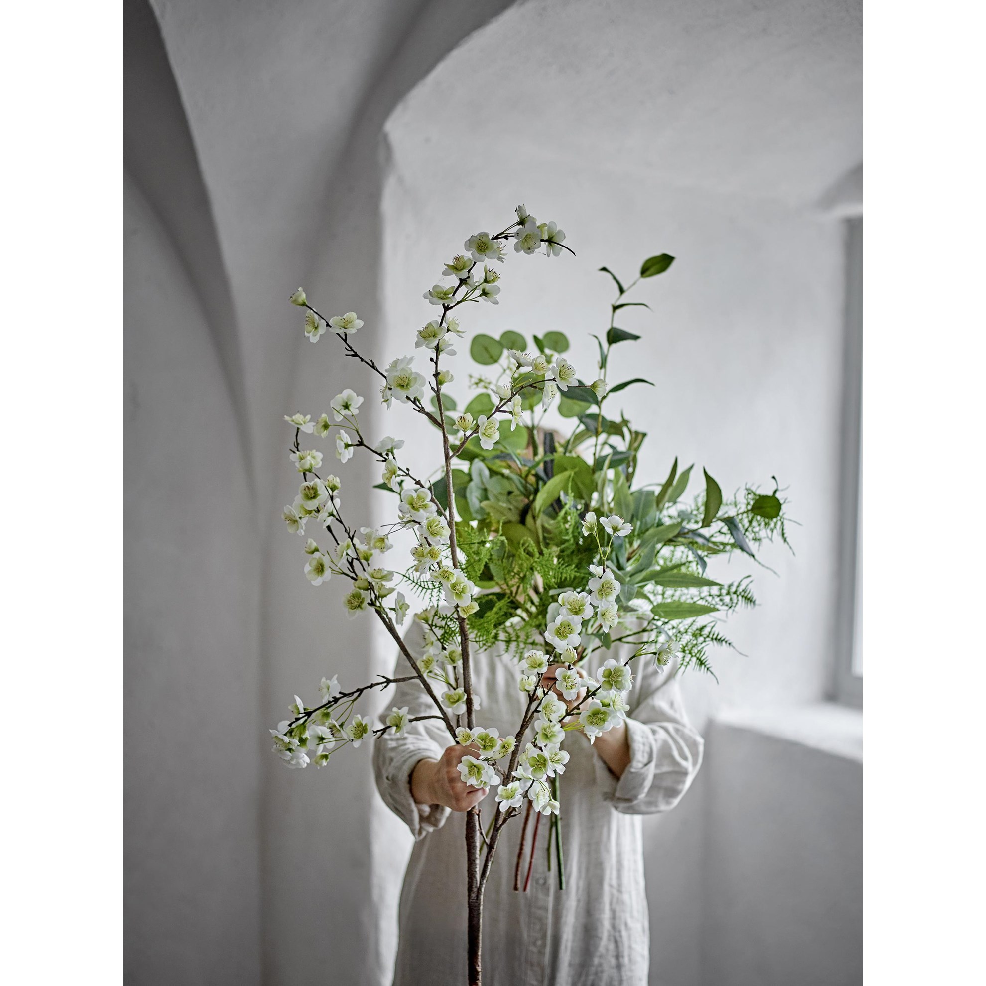 Umělá květina - větvička eukalyptu 82 cm_0