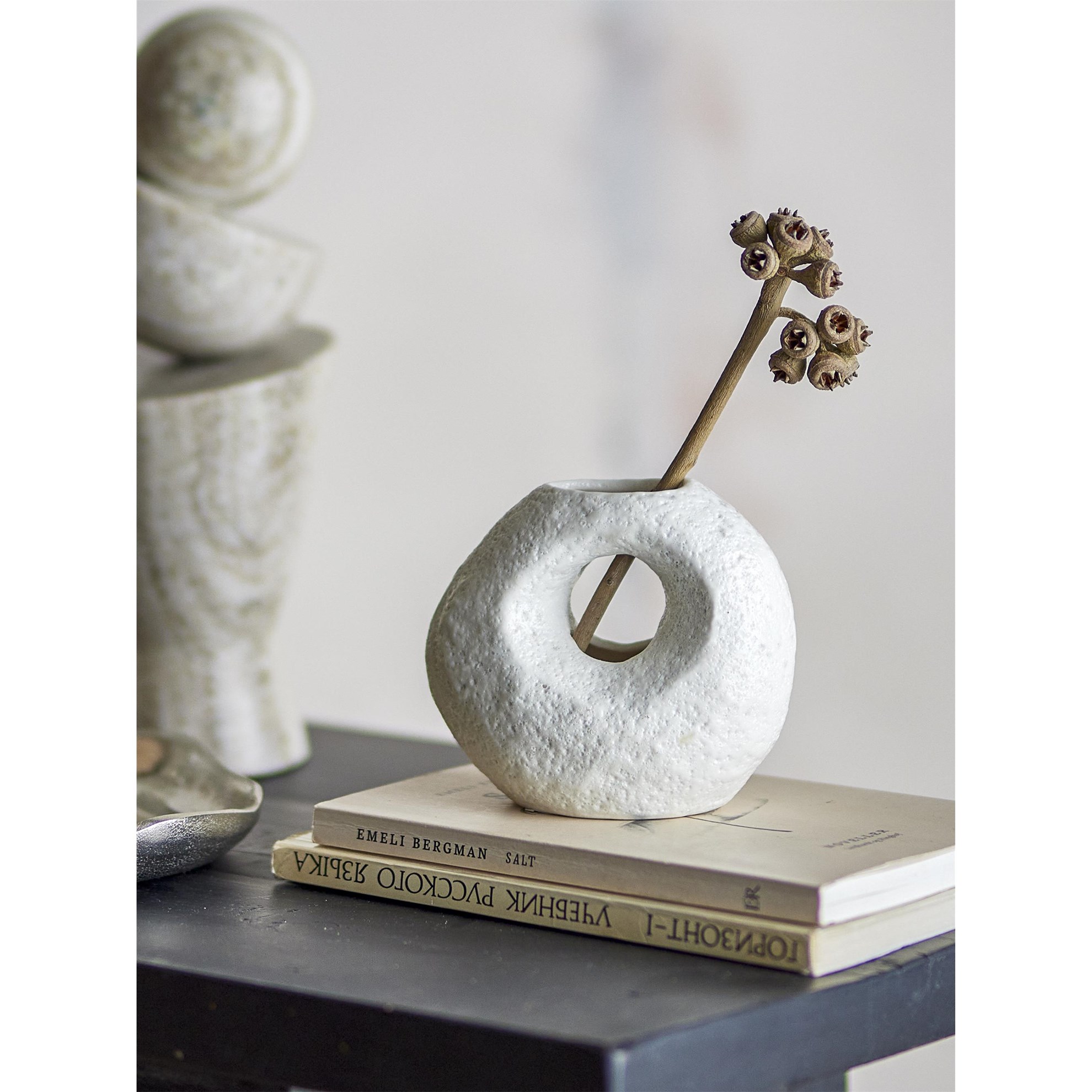 Kameninová váza CAIA 11 cm bílá_1