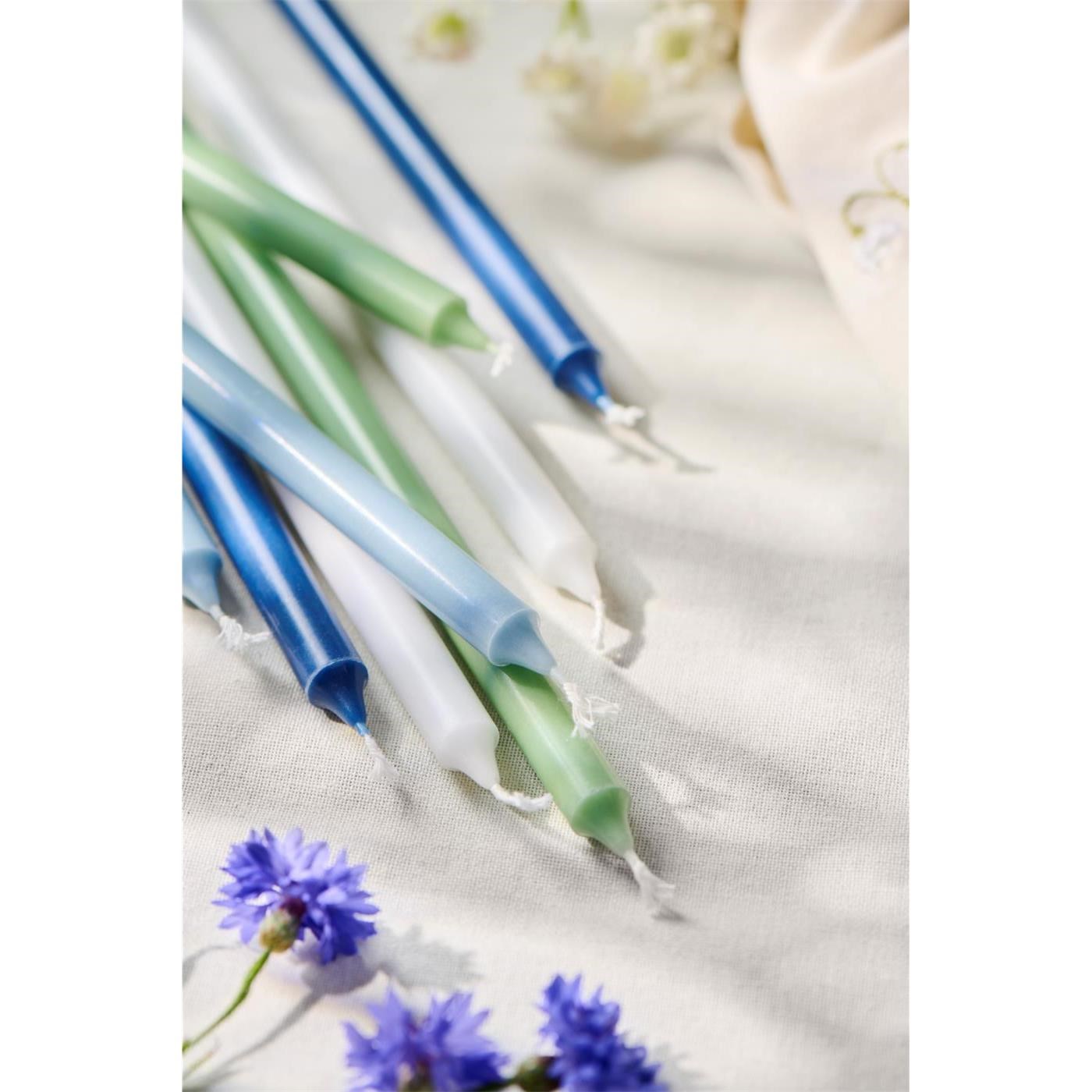 Tenká dlouhá svíčka Ib Laursen dusty blue P.1.3 xV.20 cm_2