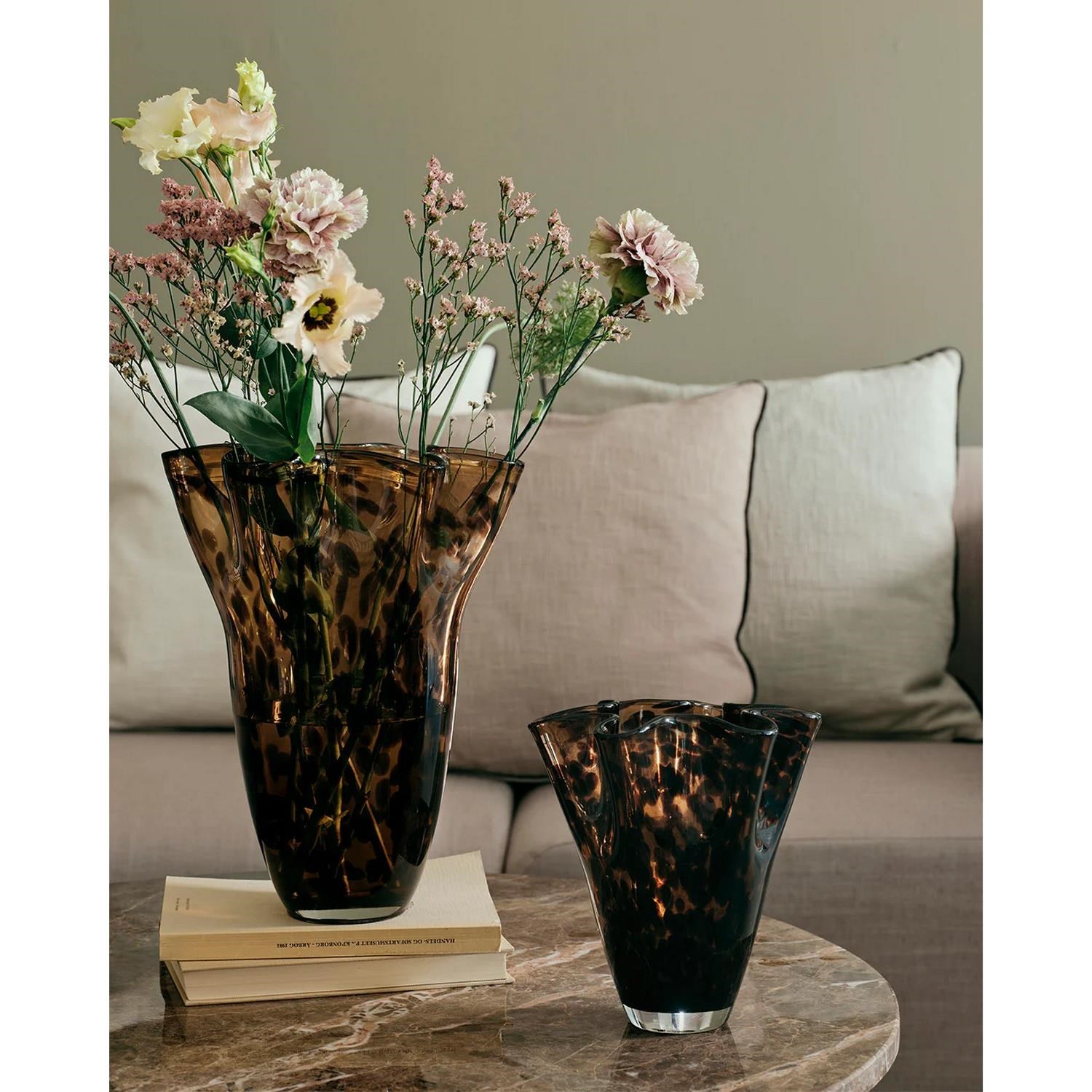 Skleněná váza Broste LIVA V.31,5 cm hnědá_0